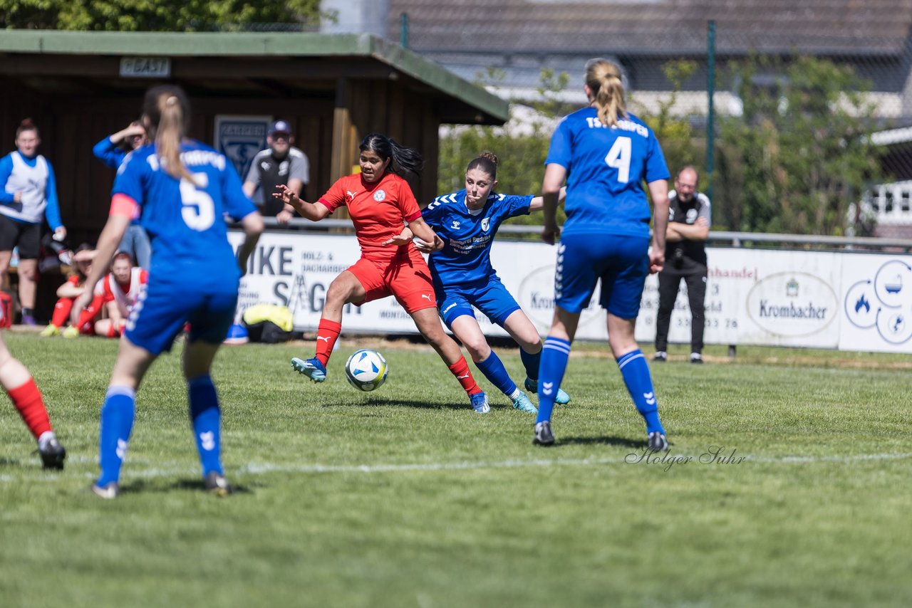 Bild 248 - F TSV Zarpen - Holstein Kiel II : Ergebnis: 2:6